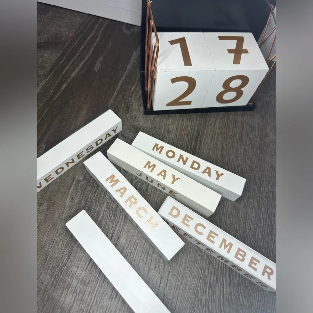 Wooden Block Calendar